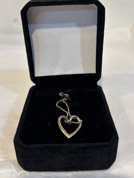 Italian Jewelry - Vintage Italy 925 Sterling Silver Necklace 8”